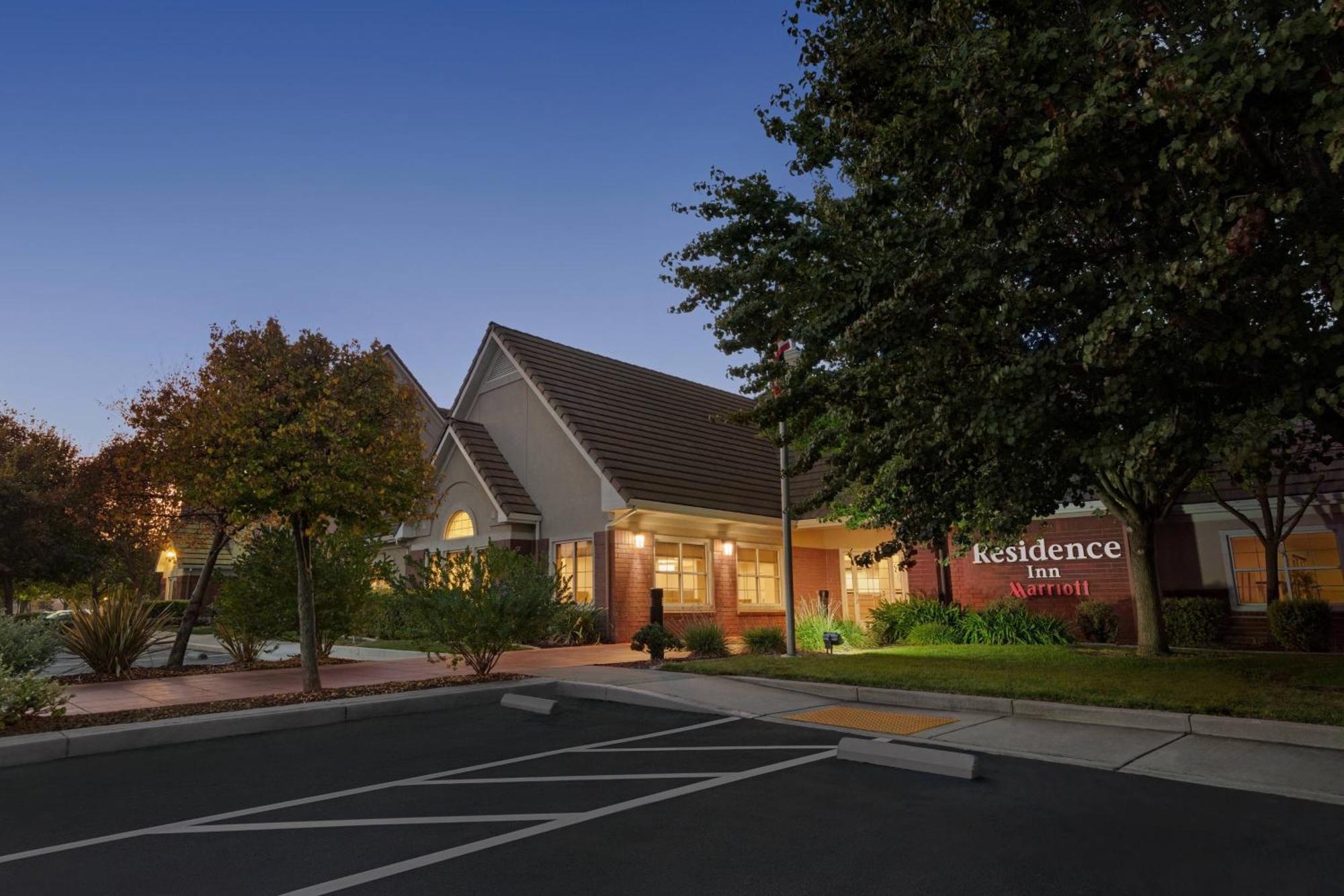 Residence Inn San Jose South/מורגן היל מראה חיצוני תמונה